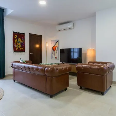 La Perla Ii Apartment