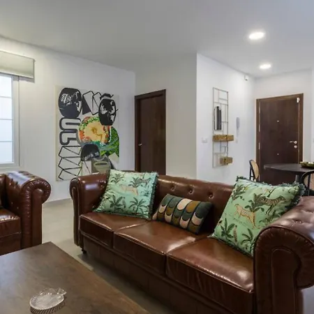 Apartment La Perla Ii